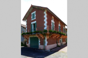 Maison de location en Périgord Vert au bord de la Rivière Dronne